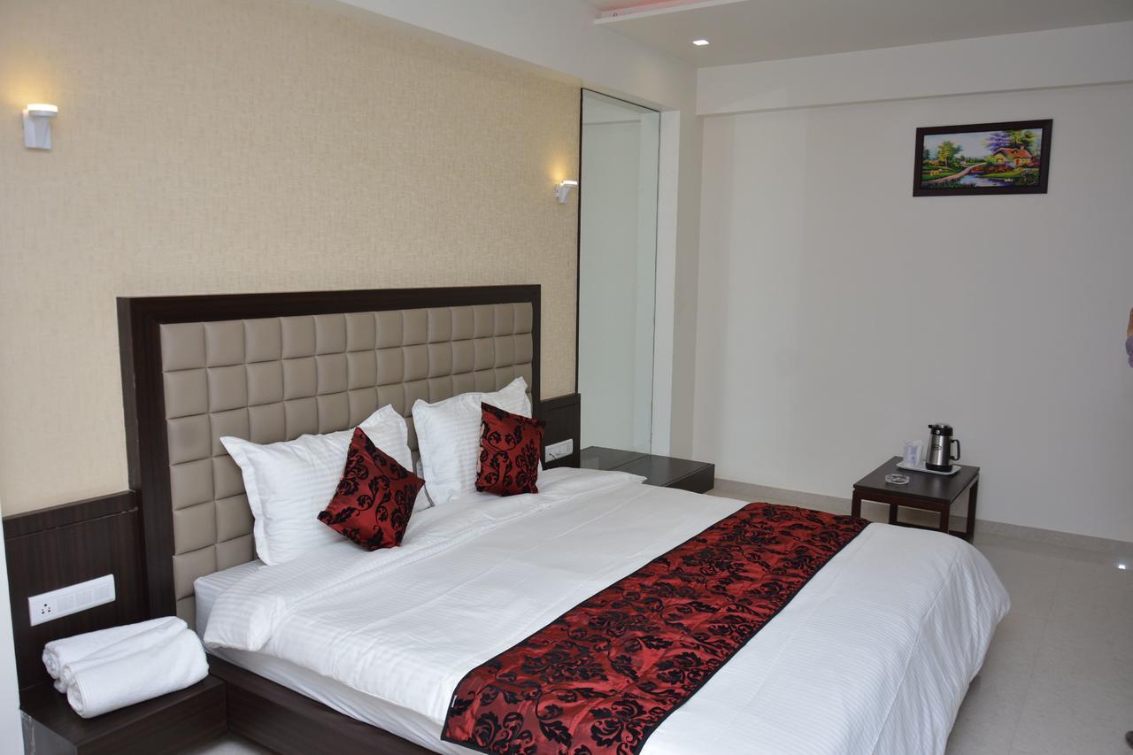 Hotel Darshan Rājula 外观 照片